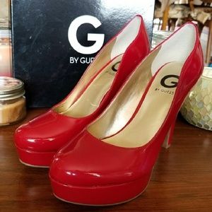 Gg Cannor red pumps.